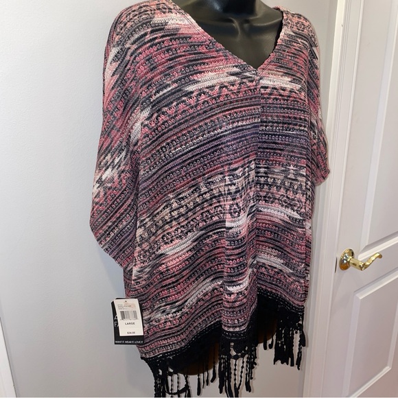 Women's Multicolor Knit Poncho Top - Picture 3 of 6